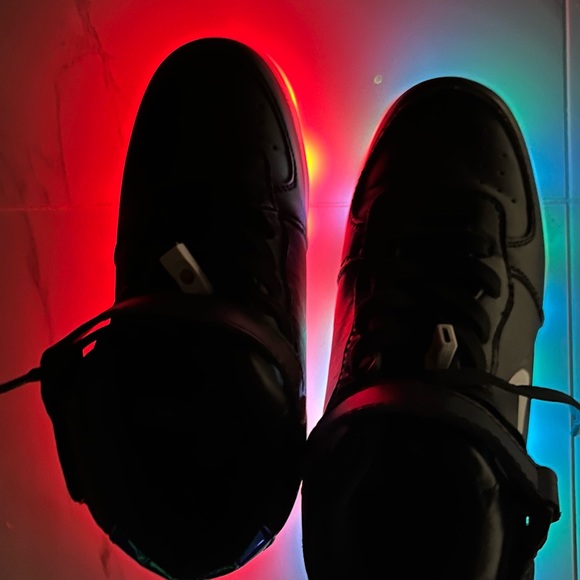 Light up kids NIKE sneakers. Unisex kids high top trainers - Picture 4 of 4